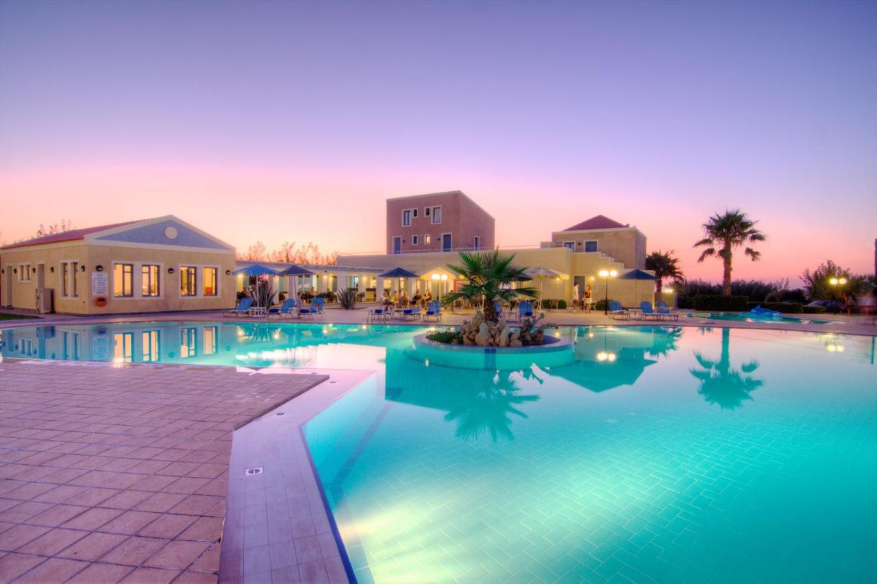 Sweety Club Solimar Emerald Rethymno  Ngoại thất bức ảnh