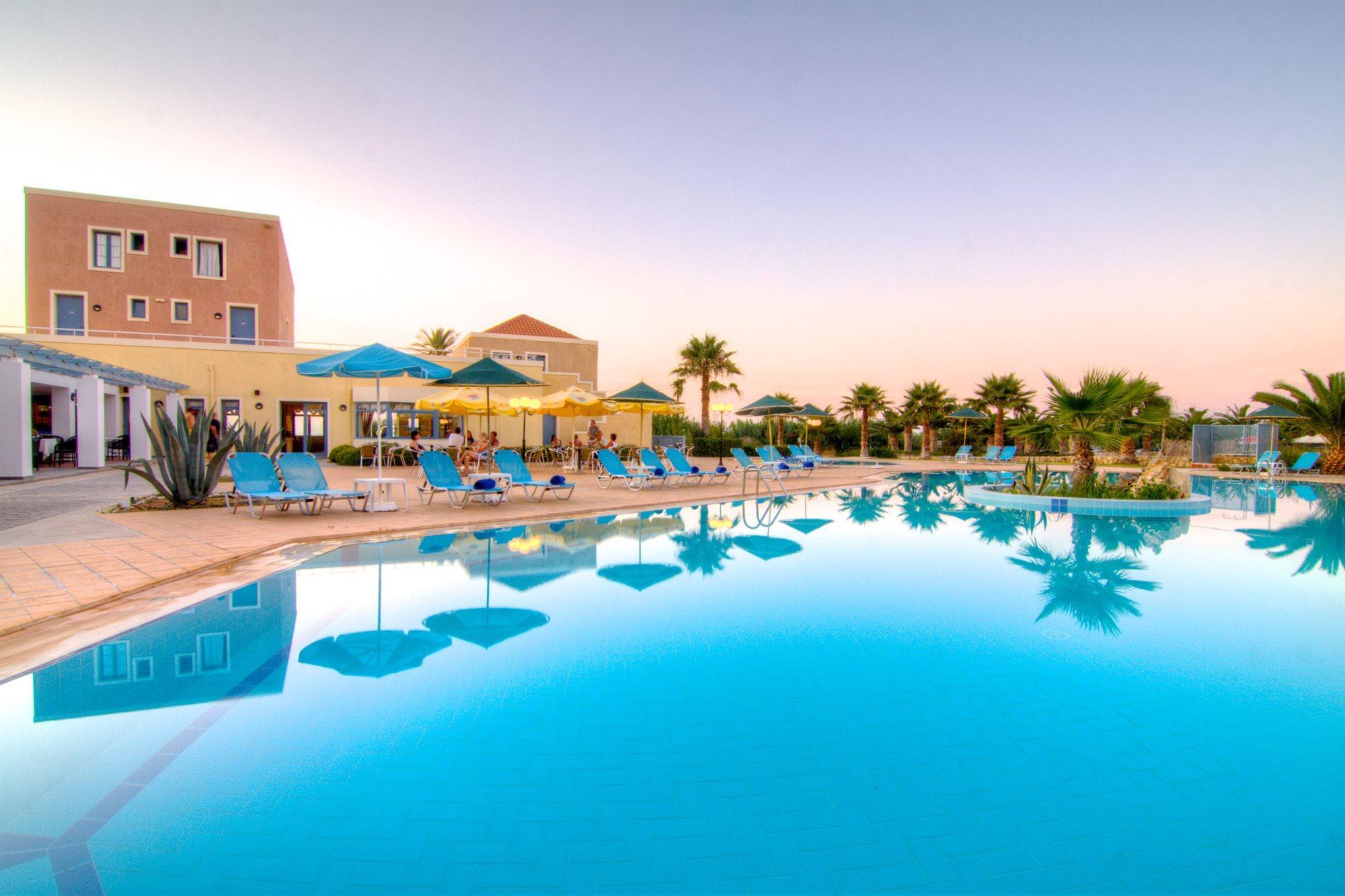 Sweety Club Solimar Emerald Rethymno  Ngoại thất bức ảnh